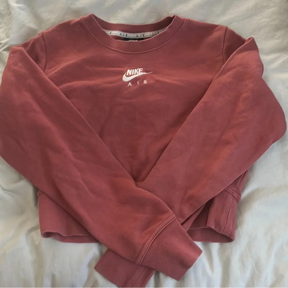 Nike Tops - Nike Cropped Crewneck